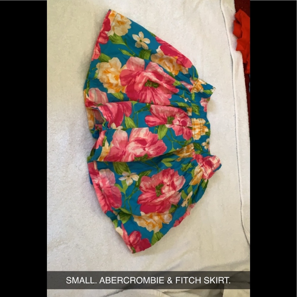 ABERCROMBIE & FITCH SKIRT